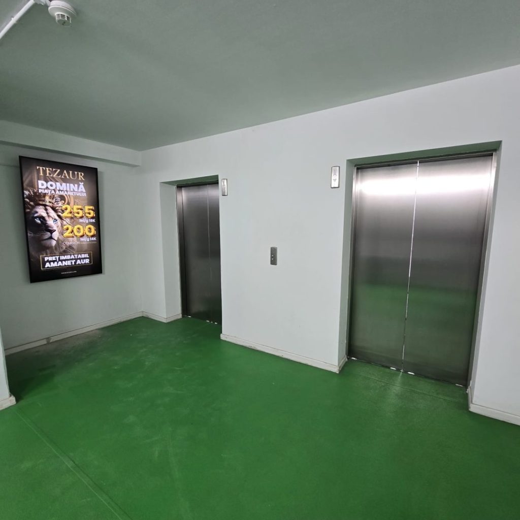 Reteaua-Digitala-Indoor-DOOH-Olimpia-Parking-etaj-1-8211-Parcare-Aeroportul-Otopeni-2